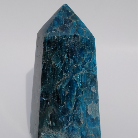 Blue Apatite tower - Picture 3 of 7